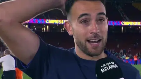 Eric Garcia: Chúng ta đã có một đêm vui vẻ, Barcelona còn trẻ nhưng rất ổn định