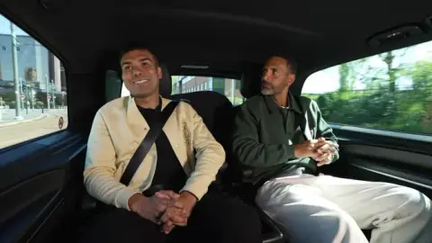 Casemiro: Không thể kèm chết Messi, cậu ấy và Ronaldo ở một đẳng cấp khác