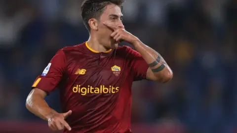 Báo Roma: Dybala ưu tiên ở lại, Gasperini đang thuyết phục CLB gia hạn hợp đồng