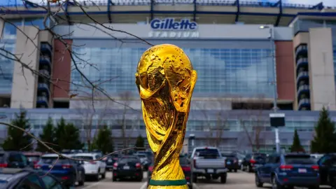 Chủ tịch công đoàn cầu thủ cảnh báo World Cup đang thành cuộc chiến thể lực