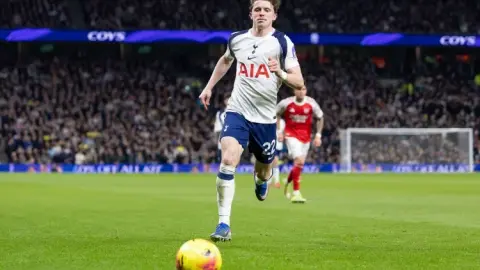 Gallagher: Tottenham có đủ chất lượng ở tuyến giữa để xoay chuyển tình thế