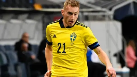 Graham Potter nói về việc Kulusevski lỡ World Cup: Chúng tôi phải chọn điều tốt nhất cho đội