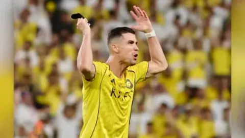 Không có cơ hội giành chức vô địch trước! Ronaldo trên mạng xã hội: Giấc mơ đã gần kề Hãy vui lên và chúng ta vẫn còn một bước nữa để đi