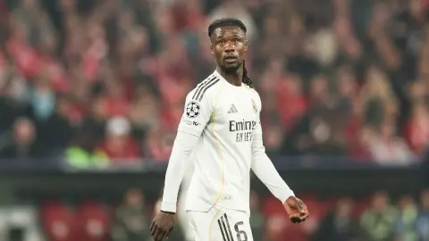 Bỏ lỡ danh sách World Cup! AS: Real Madrid sẵn sàng lắng nghe lời đề nghị dành cho Camavinga, PSG quan tâm