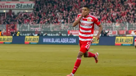 Union Berlin xác nhận hậu vệ Doki sẽ rời đội miễn phí vào mùa hè, Romano: Nhiều đội đang chú ý đến anh