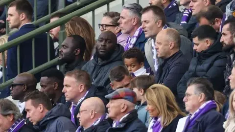 Truyền thông Bỉ: Lukaku và con trai được Anderlecht mời tới xem chung kết Cúp Bỉ