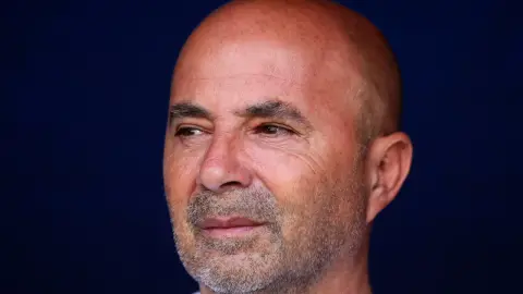 TYC: Atletico Mineiro không bồi thường như thỏa thuận, Sampaoli đòi 1,977 triệu USD