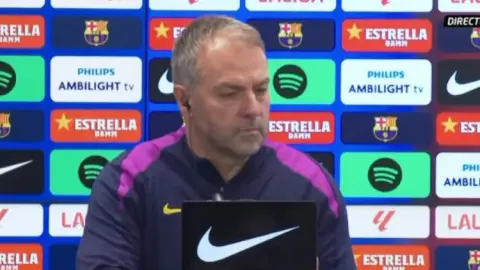 Flick: De Jong sẽ vắng mặt trận đấu với Betis do thể lực không thoải mái. Không dễ để tìm được những cầu thủ có đẳng cấp như Lewandard.