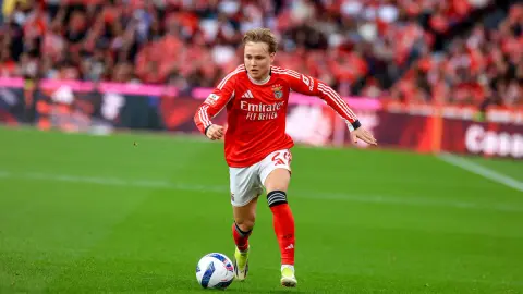 Toàn thị trường: Milan rất quan tâm tới tiền đạo Kjeldrup của Benfica, được định giá khoảng 3000 triệu euro