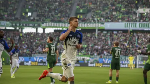 6 bàn thắng! Vushkovic là hậu vệ ghi nhiều bàn thắng nhất Bundesliga mùa này