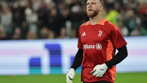 Truyền thông Italy: Di Gregorio có thể đá trận chia tay Juventus, Newcastle đã liên hệ với người đại diện