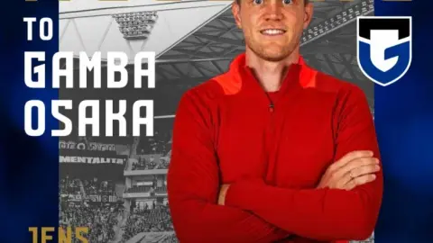 De Sky: HLV Wissing người Đức thi đấu với Victory ở chung kết giải hạng hai AFC Champions League và trước đây là trợ lý HLV của Schmidt