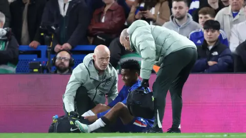 TA: Esteban được xác nhận sẽ bỏ lỡ World Cup và đã trở lại Chelsea để đánh giá phục hồi chức năng