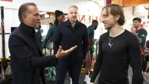 Cardinale: Tôi nghĩ các câu lạc bộ bóng đá châu Âu có thể chung tay với NBA để thúc đẩy NBA khám phá sâu thị trường châu Âu