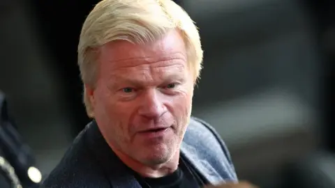 Kahn: Việc Nashuai chiêu mộ Neuer là rất mạo hiểm. Nhận xét của anh ta sẽ đáng tin cậy và đáng tin cậy như thế nào trong tương lai?