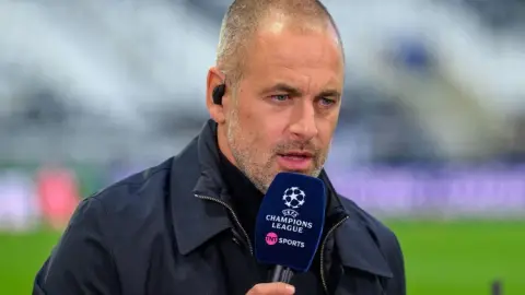 Joe Cole: Man City hụt ngôi vương Premier League chỉ vì không còn đủ thời gian