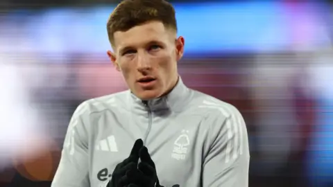 Mục tiêu của Man United, Anderson đã có hai pha kiến ​​​​tạo trong trận đấu này, đồng thời dẫn đầu nhiều thống kê như cướp bóng và rê bóng.