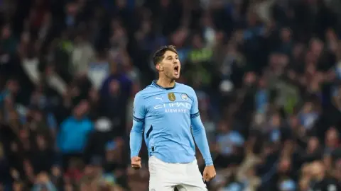 Stones: Thời gian của tôi ở Man City là vô cùng quý giá và tôi chắc chắn sẽ nhớ nó ở đây.