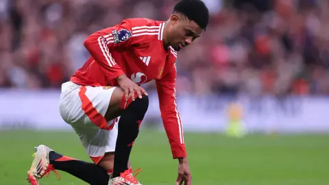 Keane: Thật xấu hổ khi Ahmed bị Anderson hạ gục; Hàng thủ của Man United vẫn chơi rất tệ