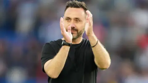 De Zerbi: Tôi tin Gallagher có thể thi đấu tốt trước đội bóng cũ Chelsea, Solanke sẽ vắng mặt trận đấu