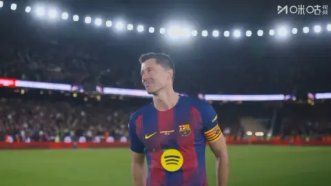 Lewandowski: Hôm nay tôi sẽ chia tay sân vận động này nhưng Barcelona sẽ luôn ở trong trái tim tôi