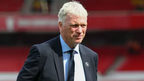 Moyes: Chúng tôi phải tăng cường đội hình. Phong độ của chúng tôi trong những trận đấu gần đây không tệ, nhưng số điểm chúng tôi có được lại không như mong đợi.