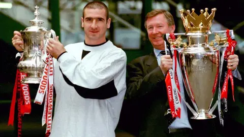 Cantona tiết lộ: Man United sẵn sàng từ bỏ tôi nhưng chính vợ Ferguson, Cathy mới thuyết phục ông ở lại