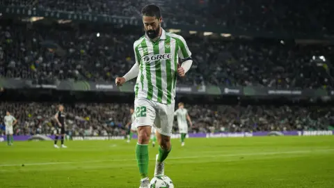 Isco: Chúng tôi đã suýt gỡ hòa một vài lần trong 1-2, nhưng cuối cùng chúng tôi hơi thiếu may mắn.