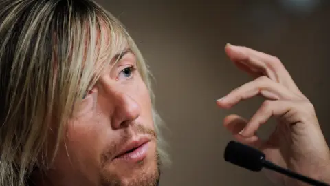 Guti: Tôi sẽ chọn gia hạn hợp đồng với Vinicius nhưng chúng ta phải xem huấn luyện viên trưởng tiếp theo là ai