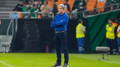 Pellegrini: Isco thay đổi cục diện trận đấu sau khi xuất hiện, Lewandowski có sự nghiệp rực rỡ
