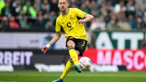 Bild: Anton là ứng cử viên hợp lý nhất cho vị trí đội trưởng thứ ba của Dortmund. Anh là trụ cột của hàng thủ và có khát khao chiến thắng mãnh liệt.