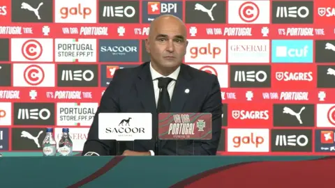 Martinez: Cố gắng chơi tốt ở vòng bảng, đương nhiên sẽ vượt qua kỳ World Cup vừa qua của Ronaldo