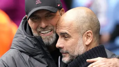 HLV BIG6 trong 10 năm qua: 2 người từ Liverpool, 4 người từ Pháo thủ, 8 người từ Man United, 10 người từ Chelsea và Tottenham