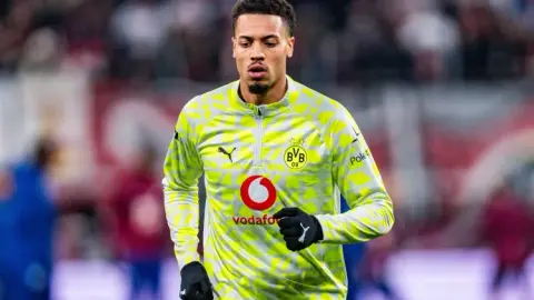 Chữa lành kịp thời! Bild: Nashuai gọi điện thông báo cho Dortmund về việc tiền vệ 25 tuổi Enmecha được chọn vào đội tuyển Đức