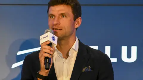 Truyền thông Bồ Đào Nha: Tập đoàn Muller, Hummels và những người khác đang xem xét mua lại đội bóng Super League Bồ Đào Nha Amadora Star