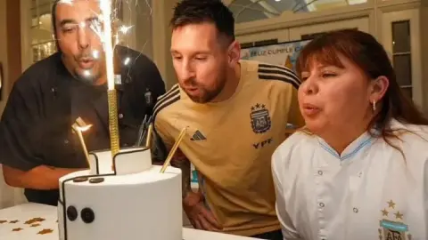 Giống! Cựu HLV: Messi chia đều tiền thưởng World Cup cho nhân viên cơ sở, tương đương một người và một căn hộ
