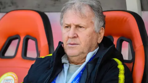 Zico: Enderrick có thể là cầu thủ xuất sắc nhất Brazil sau Neymar Không có nghi ngờ gì về đẳng cấp của Neymar.