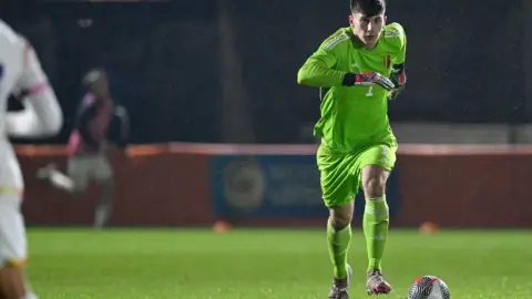 Rui Tiantian: Penders sẽ trở lại Chelsea vào mùa giải tới và đội bóng dự định sẽ dần dần đưa anh vào đội một