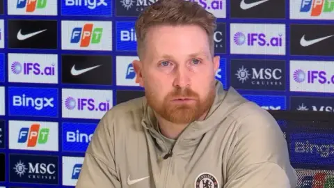 MacFarlane: Trận chung kết với Man City đặt gánh nặng lớn lên chúng tôi. Màn trình diễn của Enzo thật phi thường