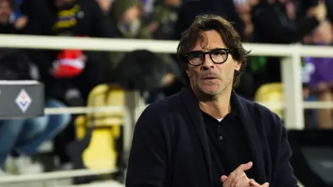 Di Marzio: Lựa chọn đầu tiên của Fiorentina là giữ chân HLV Vanoli, hai bên sẽ tổ chức phỏng vấn trong vài ngày tới
