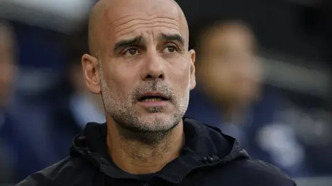 Guardiola nói về tương lai: Tôi còn 1 năm hợp đồng, xin cho phép tôi nói chuyện với chủ tịch và ông chủ trước