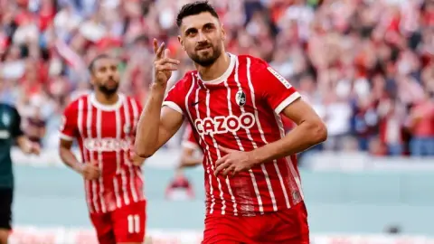 Grifo: Tôi tự hào về Freiburg, hôm nay chúng tôi đã gặp Villa với phong độ hoàn hảo
