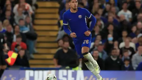 talkSPORT: Tuchel coi Colwell, Maguire, Stones và những người khác đang bị nghi ngờ