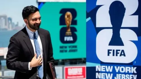 TA: Thị trưởng New York đã giành được 1.000 vé trị giá 50 USD thông qua đàm phán kinh doanh với FIFA.