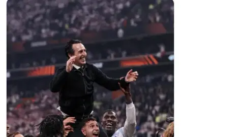 Emery lần thứ 5 vô địch Europa League! Phương tiện truyền thông xã hội chính thức của Villa: Đây là Emery Cup