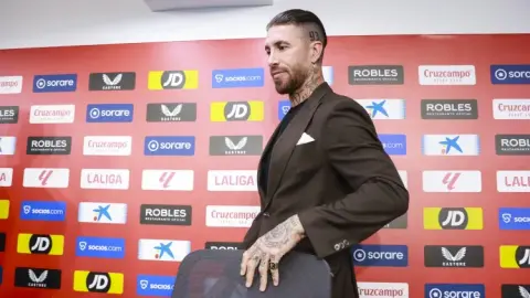 Truyền thông phương Tây: Ramos sẽ tiếp quản Sevilla, tính lỗ tiền và chấm dứt hợp đồng với những cầu thủ lương cao thi đấu kém hiệu quả
