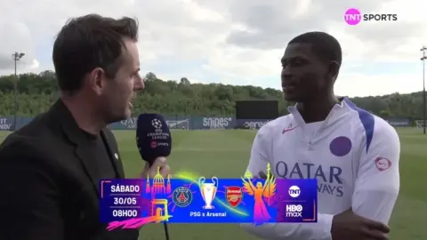 Mendes nói về trận chung kết Champions League: Tôi thực sự thích thú với trận đấu bom tấn này và toàn đội tràn đầy kỳ vọng