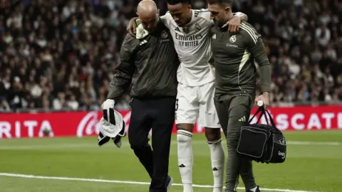 Marca: Militao đổ lỗi cho Alonso chấn thương, trở về quá sớm lỡ World Cup