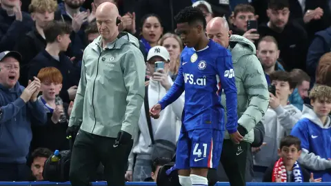BBC: Quá trình hồi phục của Esteban đang tiến triển tốt và Chelsea hy vọng anh sẽ trở lại sớm trước mùa giải