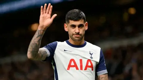 Bài viết: Romero sẽ không tham dự cuộc chiến trụ hạng của Tottenham, các cầu thủ sẽ về Argentina xem các trận đấu của đội nhà